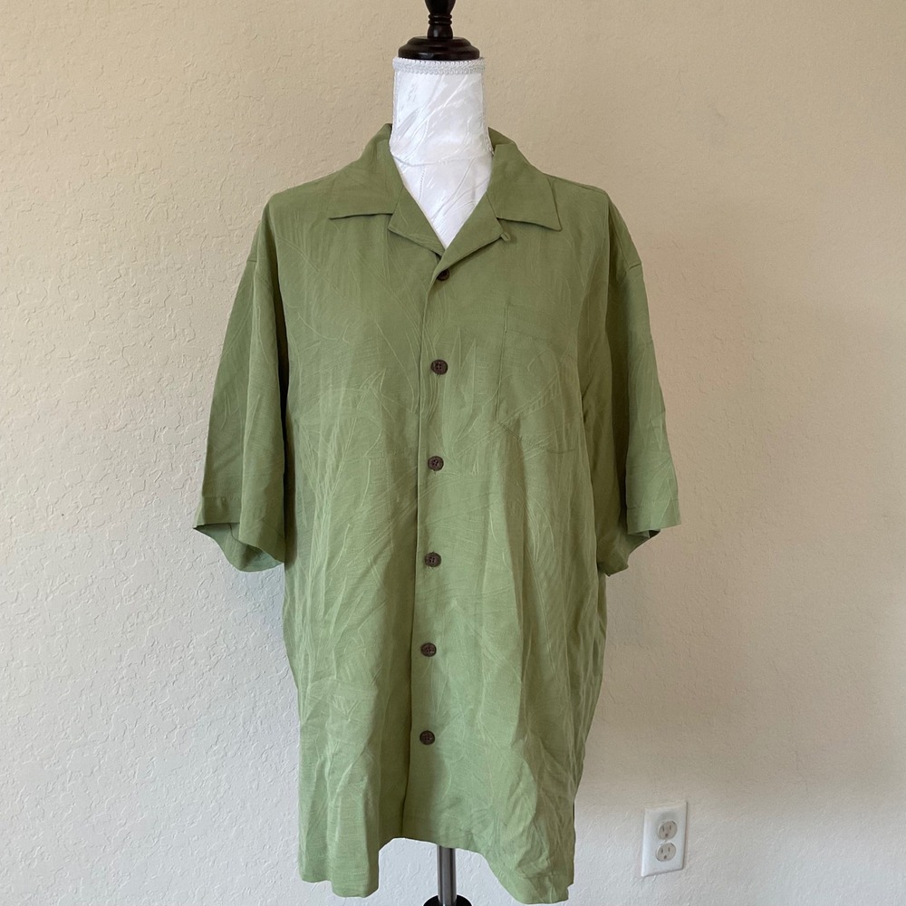 Tommy Bahama Silk Camp Shirt Mens M Green Tropical Beach Resort Hawaiian